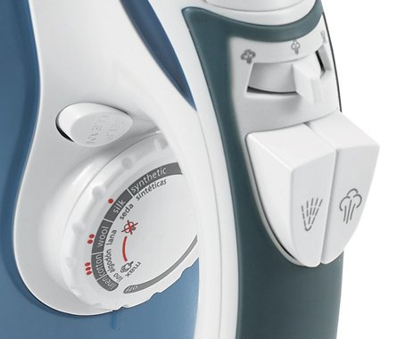 Sunbeam 4274-200 GreenSense SteamMaster Full Size Professional Iron with Retractable Cord and Clearview, White